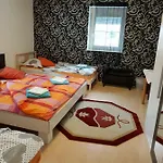 Leon's Silberwald Homestay szállás Strasshof an der Nordbahn