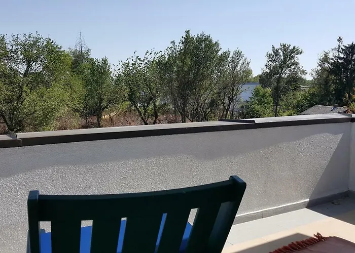 Kwatera prywatna Leon's Silberwald Strasshof an der Nordbahn